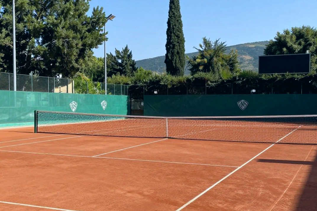 Zverev dẫn đầu Race to Turin, nhưng 'số một thế giới' lại là câu chuyện khác