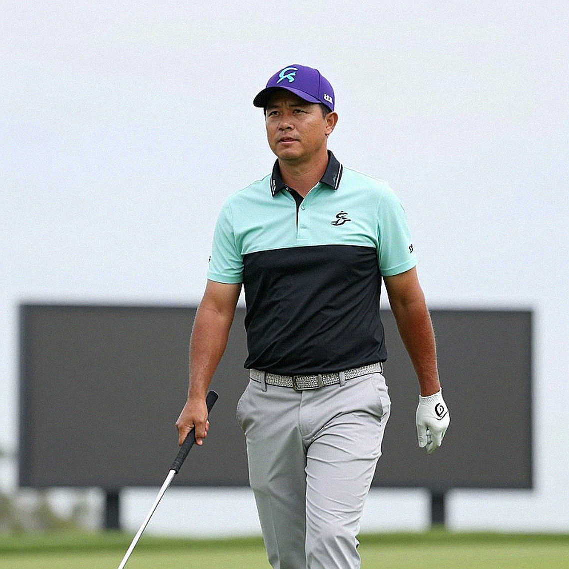 McIlroy đánh eagle gõ cửa ngôi đầu: BMW PGA Championship và những con số không kể hết câu chuyện trước vòng cuối