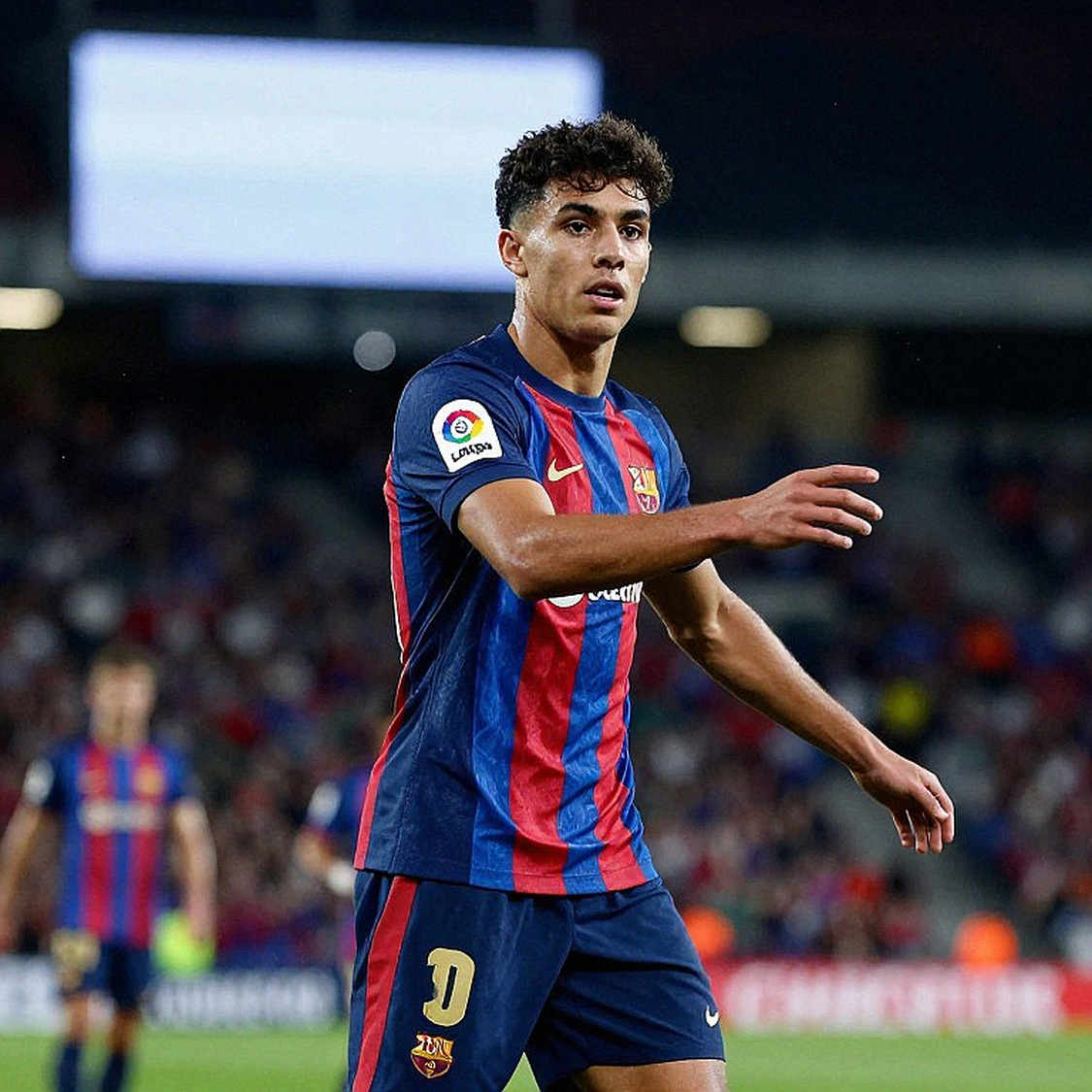 PSG 4-2 Man City: 32 phút định đoạt và khoảng trống trước vòng cấm không ai lấp