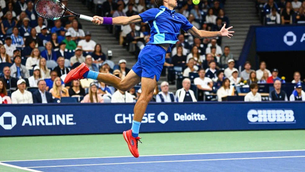 Những nhịp đập thầm lặng: Hành trình từ sân tập Westchester đến ánh đèn Grand Slam của quần vợt Việt Nam